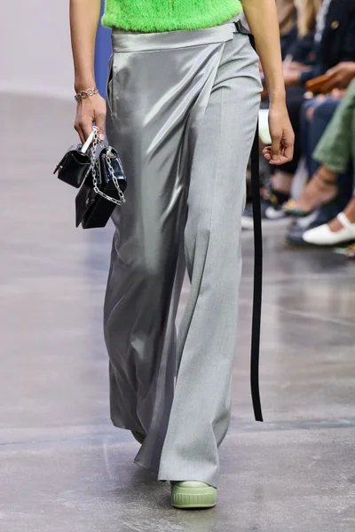 Look 102